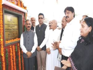 मुख्यमंत्री ने धर्मशाला में इंडोर आइस स्केटिंग रिंक एवं रोलर स्केटिंग रिंक की आधारशिला रखी